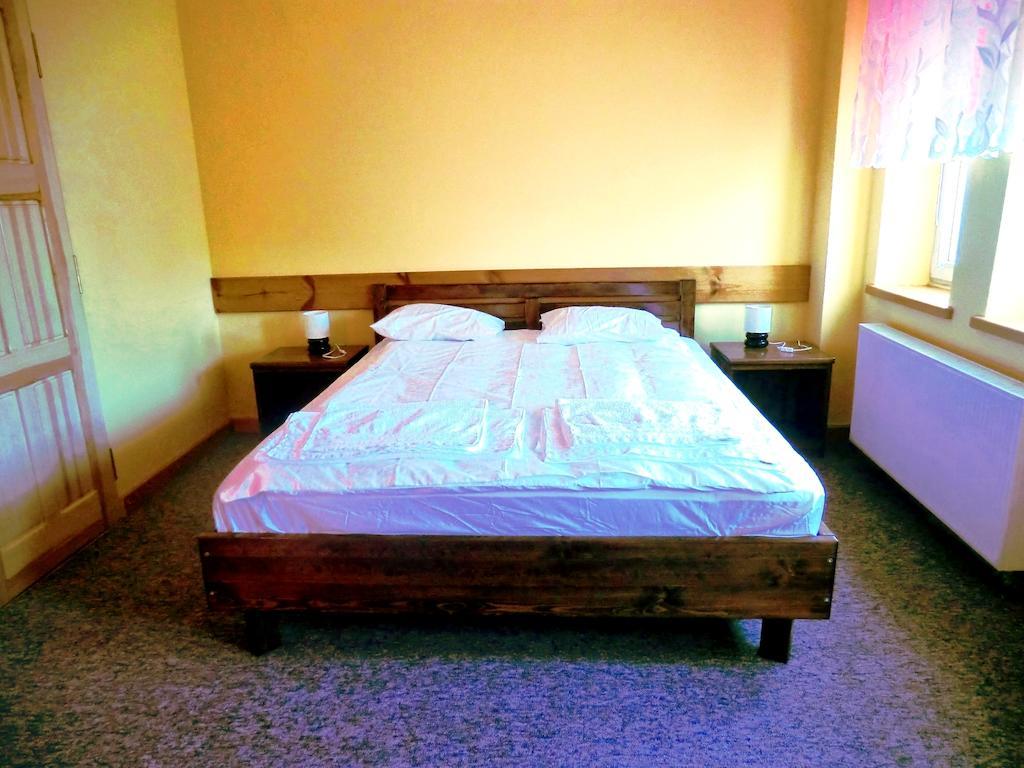 Iskra Bed and Breakfast Augustów Værelse billede
